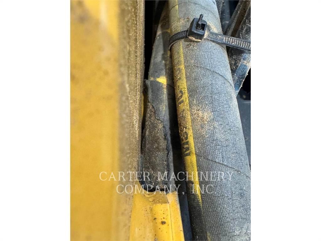 CAT 299D3 XE Vikšriniai krautuvai