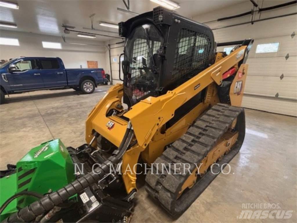 CAT 299D3 XED1 Krautuvai su šoniniu pasukimu
