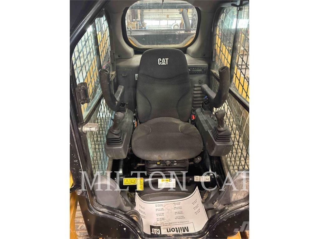 CAT 299D3 XHP Krautuvai su šoniniu pasukimu