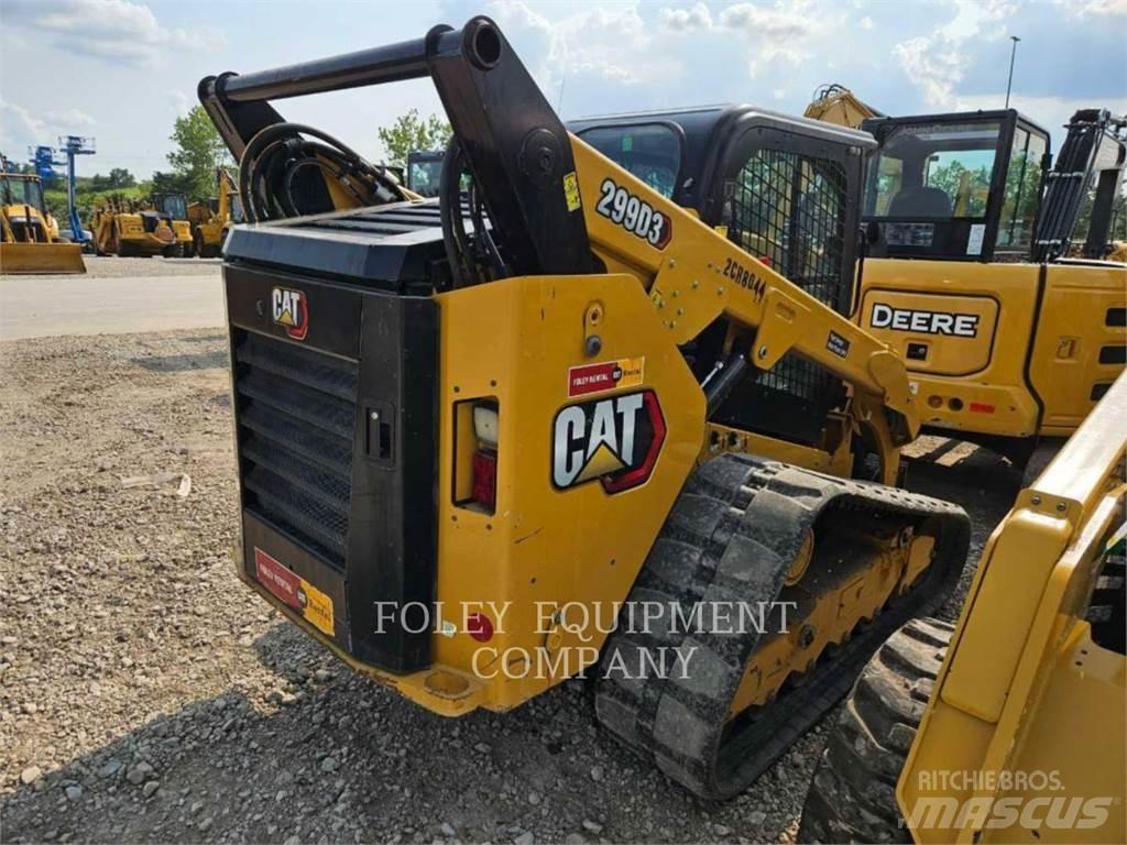 CAT 299D3XPS2C Krautuvai su šoniniu pasukimu