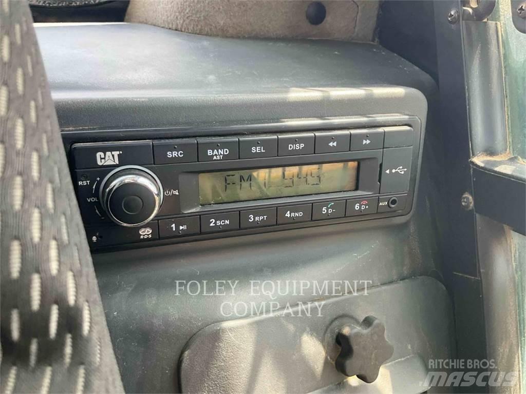 CAT 299D3XPS2C Krautuvai su šoniniu pasukimu