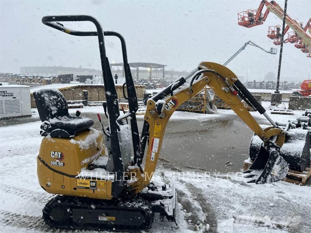 CAT 300.9D Vikšriniai ekskavatoriai