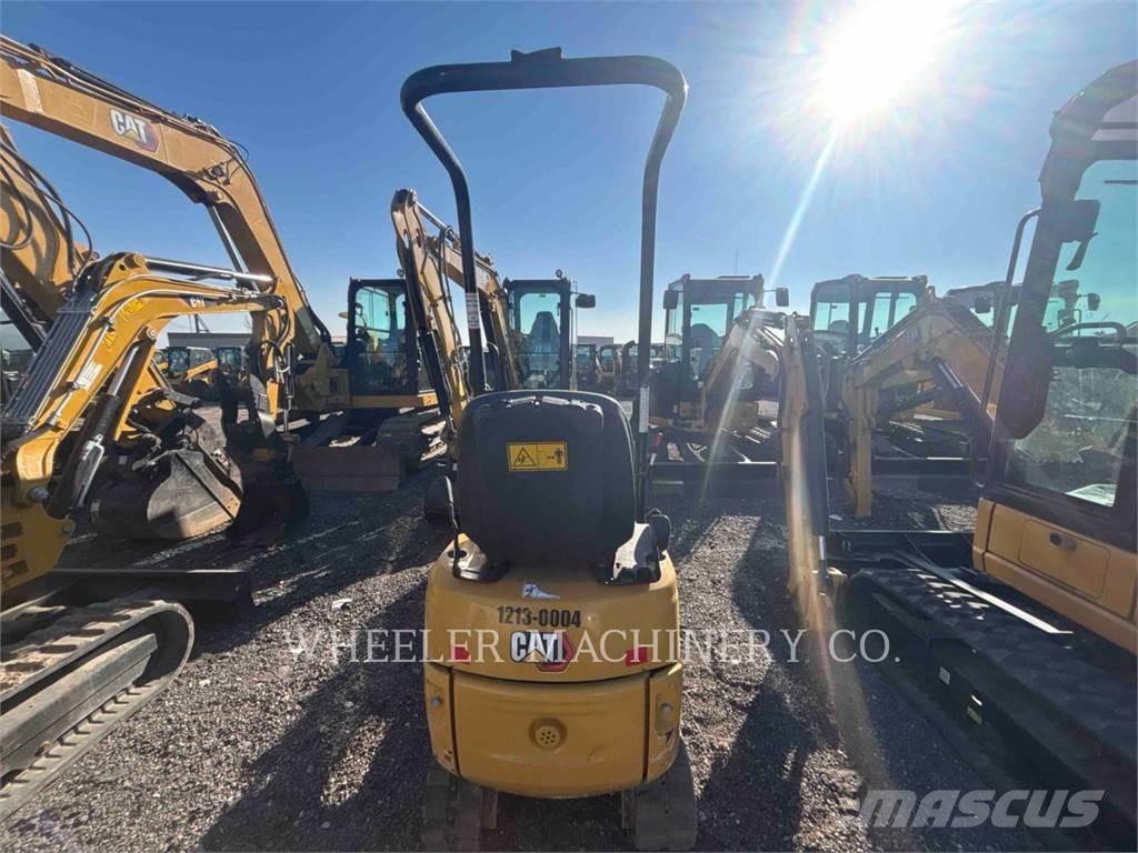 CAT 300.9D Vikšriniai ekskavatoriai