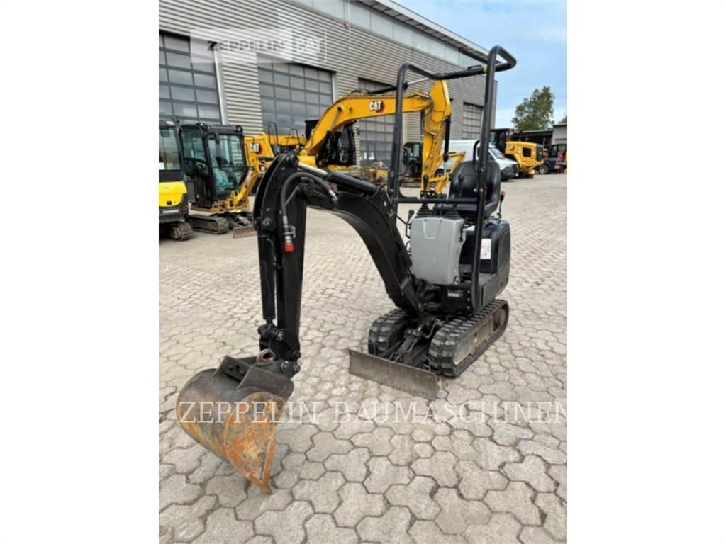 CAT 300.9D Vikšriniai ekskavatoriai