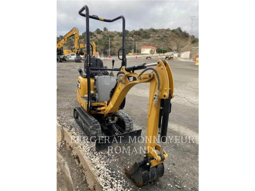 CAT 300.9D Vikšriniai ekskavatoriai
