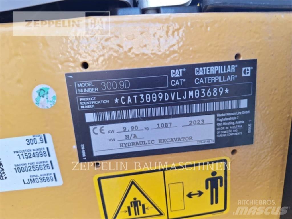 CAT 300.9D Vikšriniai ekskavatoriai