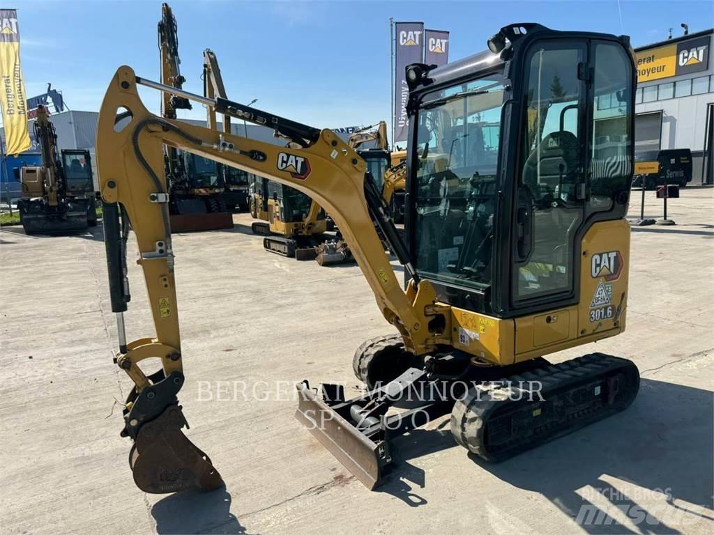 CAT 301.6 Vikšriniai ekskavatoriai