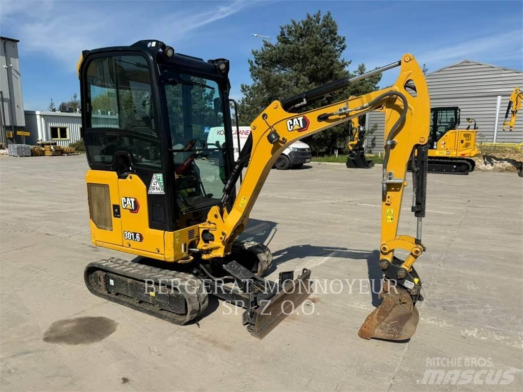 CAT 301.6 Vikšriniai ekskavatoriai