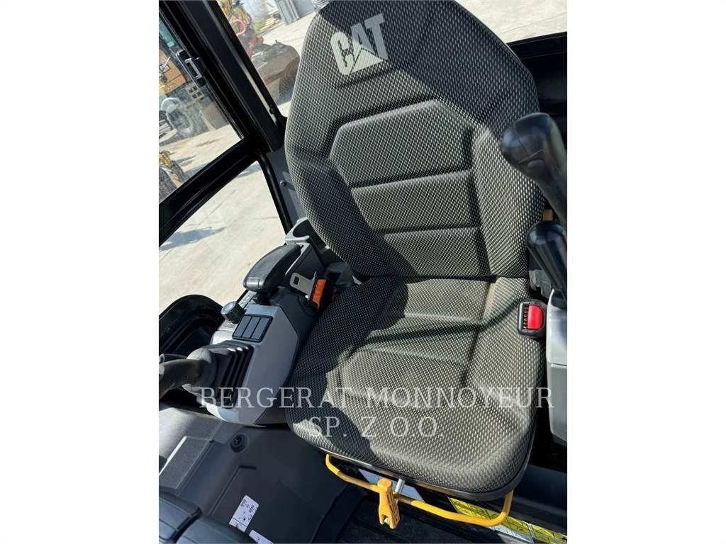 CAT 301.6 Vikšriniai ekskavatoriai
