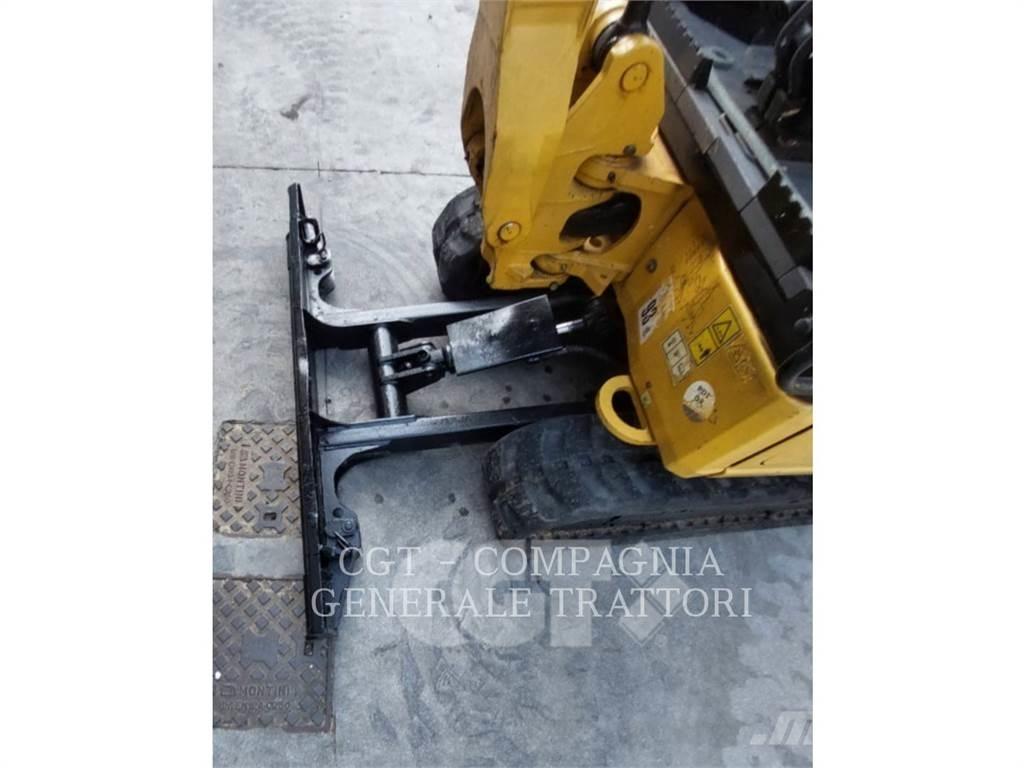 CAT 301.7 Vikšriniai ekskavatoriai