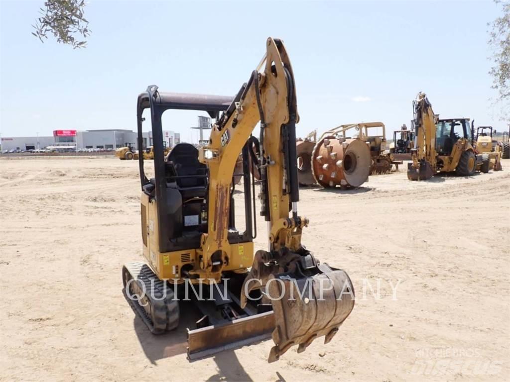 CAT 301.7 Vikšriniai ekskavatoriai