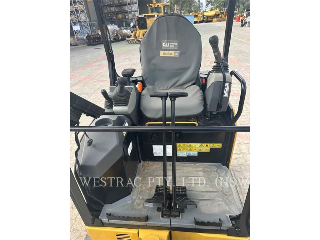 CAT 301.7-05CR Vikšriniai ekskavatoriai