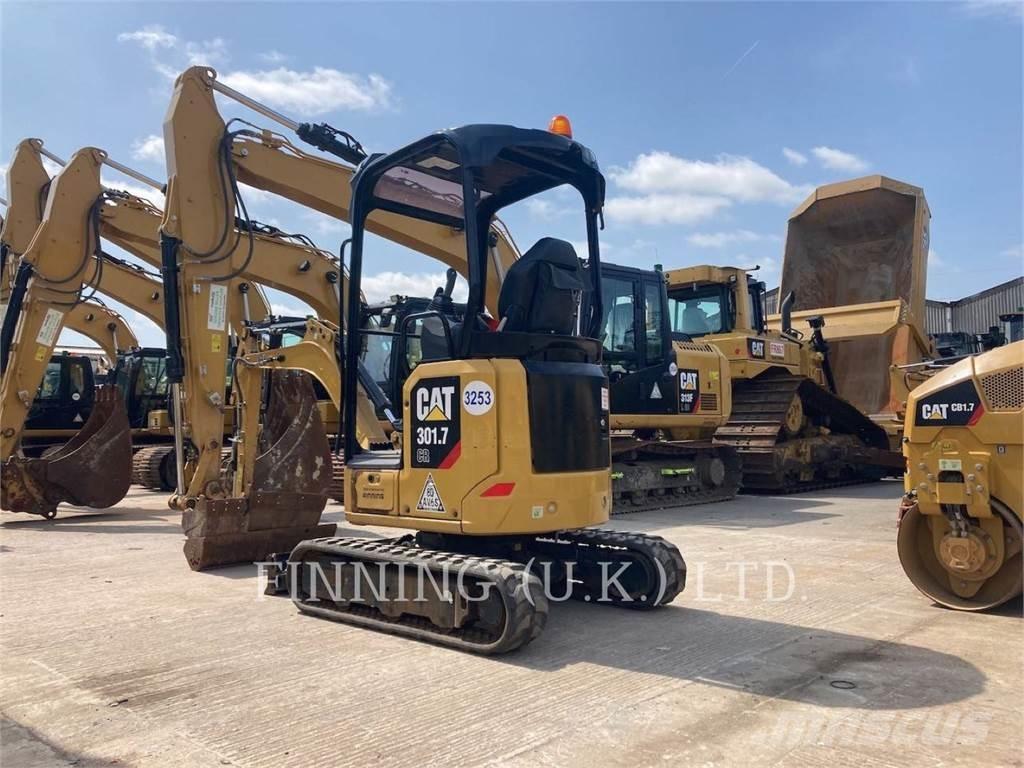 CAT 301.705 Vikšriniai ekskavatoriai