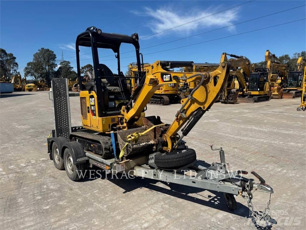 CAT 301.7CR Vikšriniai ekskavatoriai