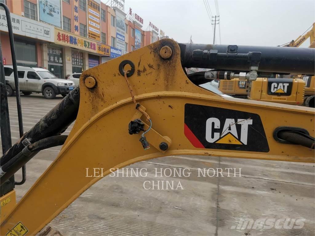 CAT 301.7CR Vikšriniai ekskavatoriai