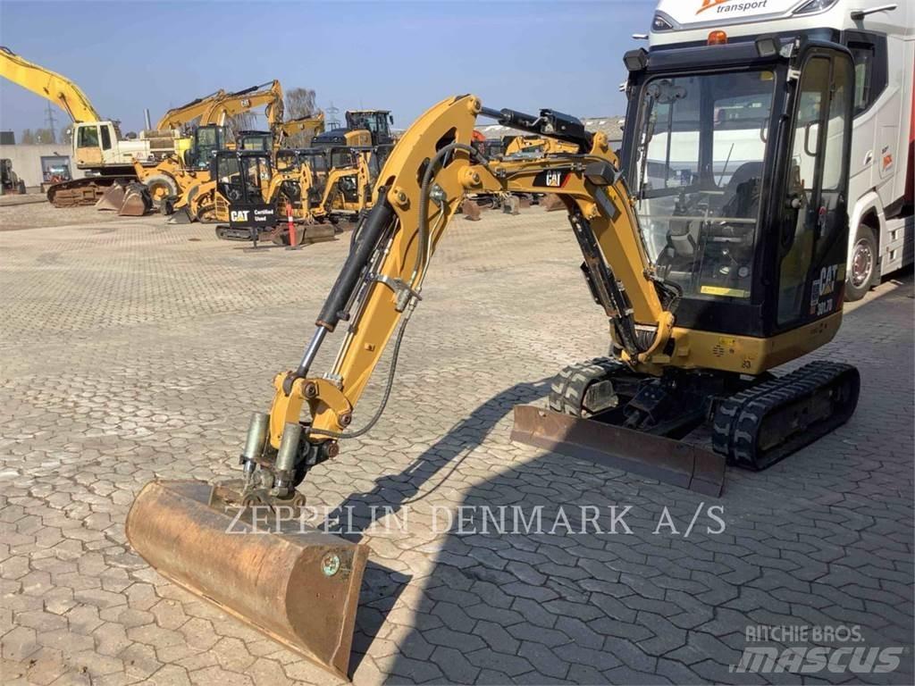 CAT 301.7D Vikšriniai ekskavatoriai