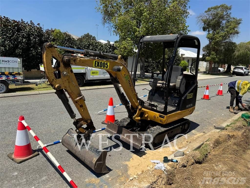CAT 301.7D Mini ekskavatoriai < 7 t