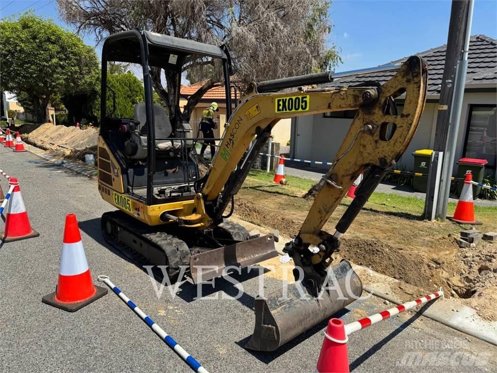 CAT 301.7D Mini ekskavatoriai < 7 t