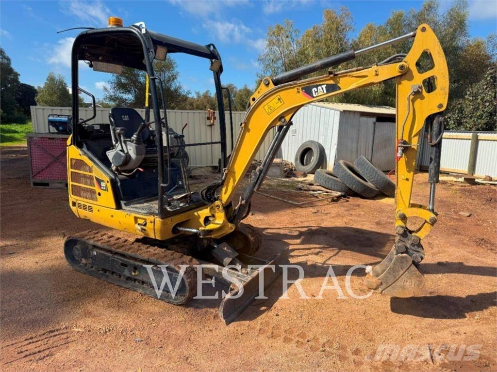 CAT 301.7D Vikšriniai ekskavatoriai