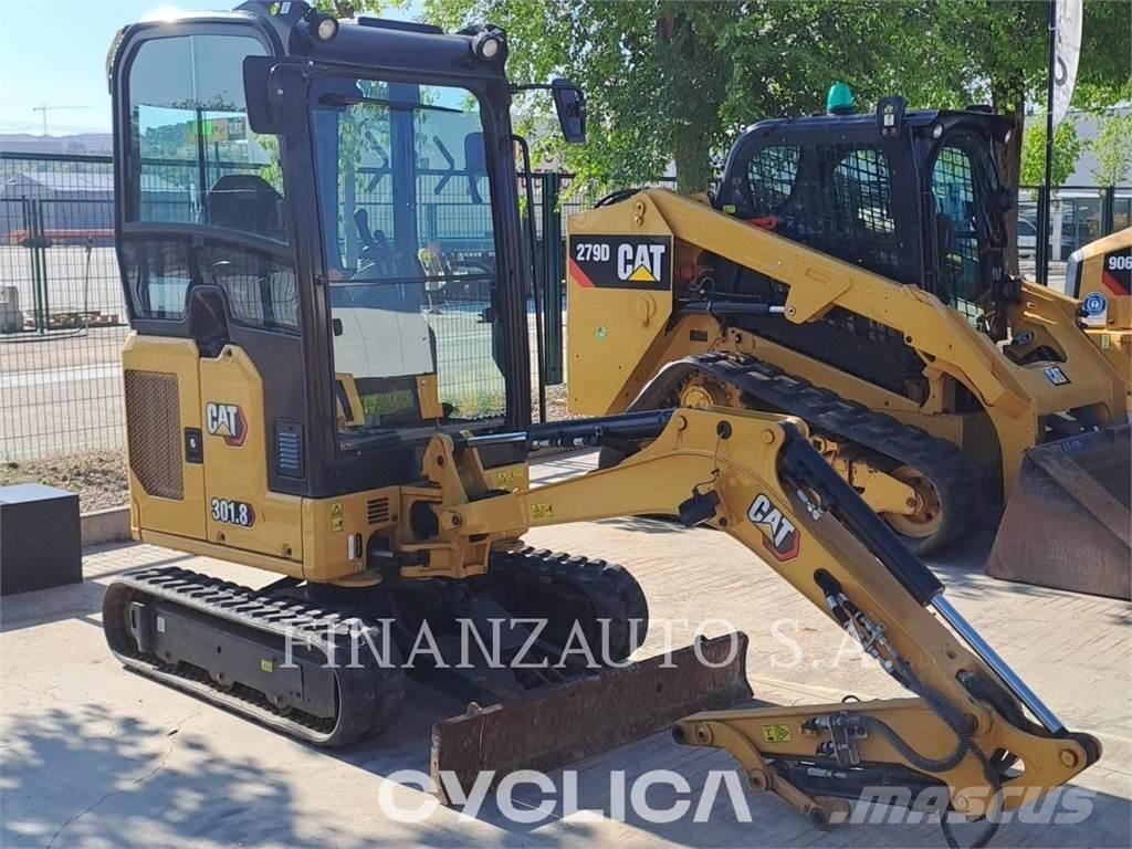 CAT 301.8 Vikšriniai ekskavatoriai