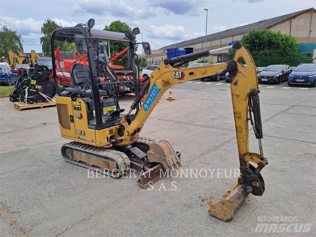 CAT 301.8 Vikšriniai ekskavatoriai