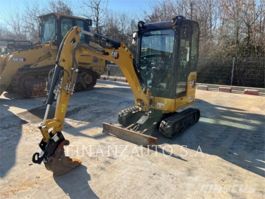 CAT 301.8 Vikšriniai ekskavatoriai