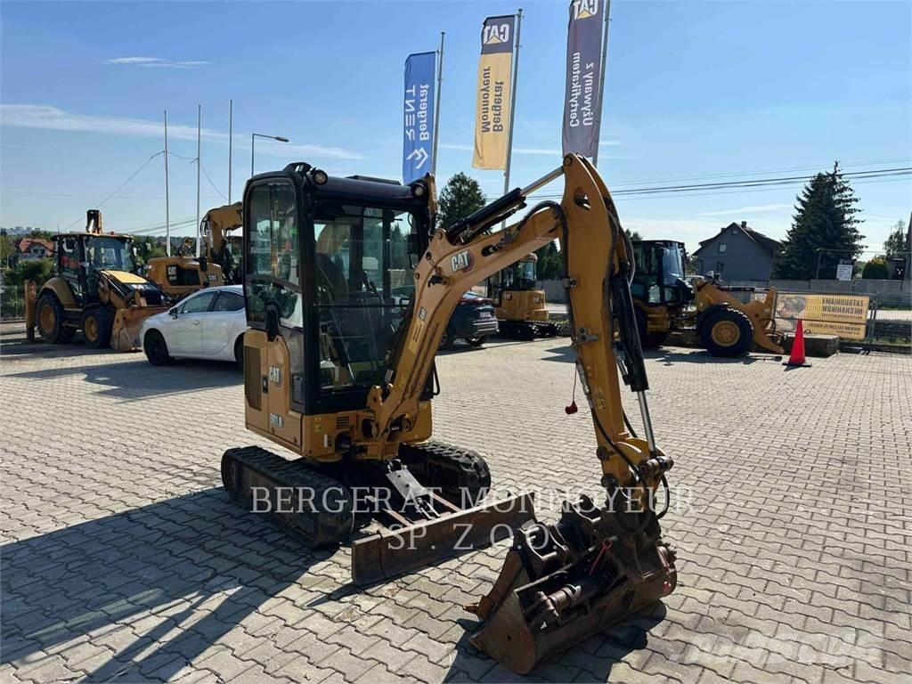 CAT 301.8 Vikšriniai ekskavatoriai