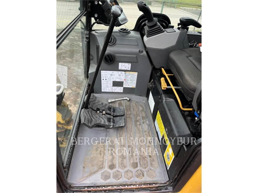 CAT 301.8-05 Vikšriniai ekskavatoriai