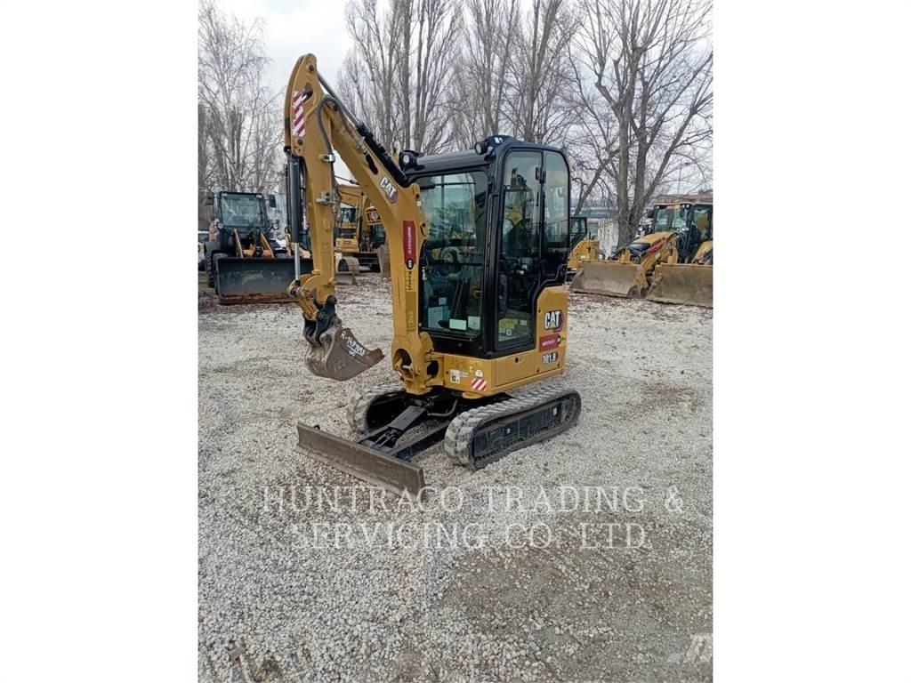 CAT 301.8-05 Vikšriniai ekskavatoriai