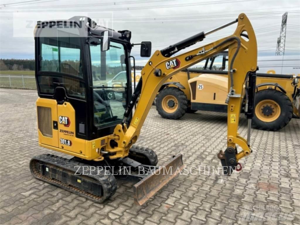 CAT 301.8-05A Vikšriniai ekskavatoriai