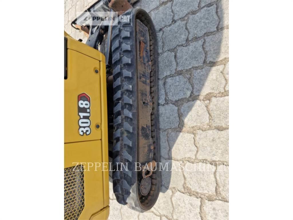 CAT 301.8-05A Vikšriniai ekskavatoriai