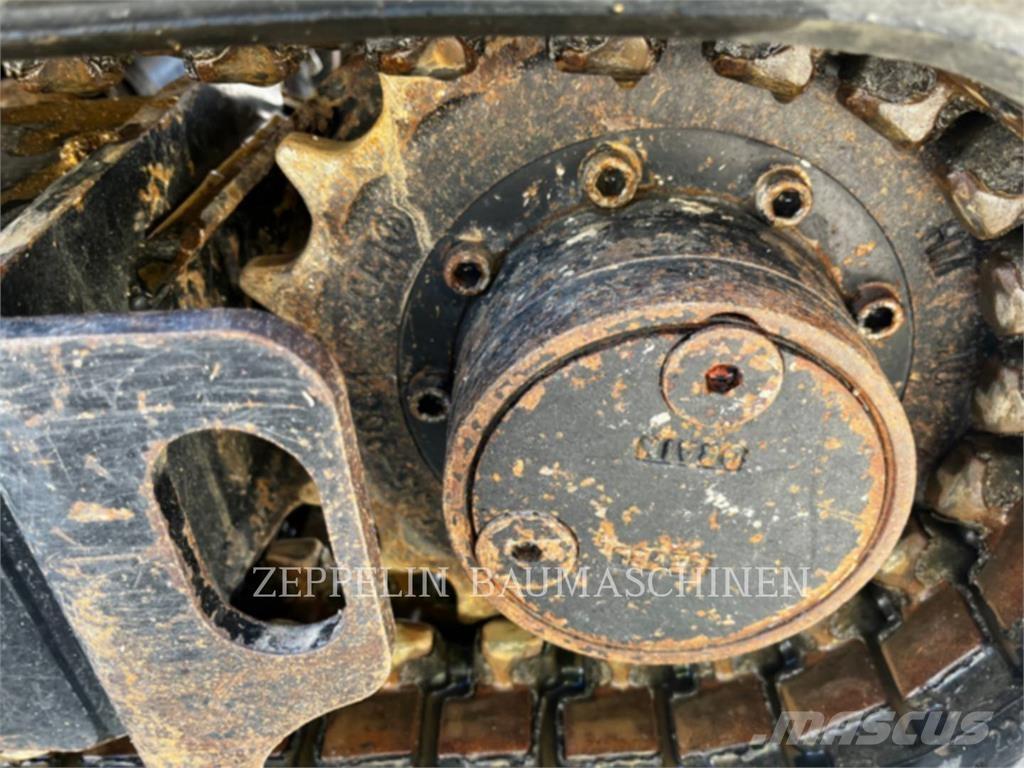 CAT 301.8-05A Vikšriniai ekskavatoriai
