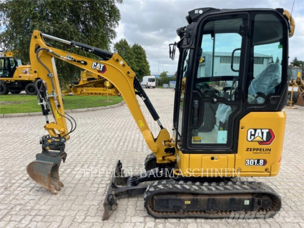 CAT 301.8-05A Vikšriniai ekskavatoriai