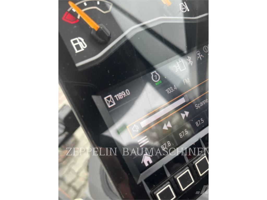 CAT 301.8-05A Vikšriniai ekskavatoriai