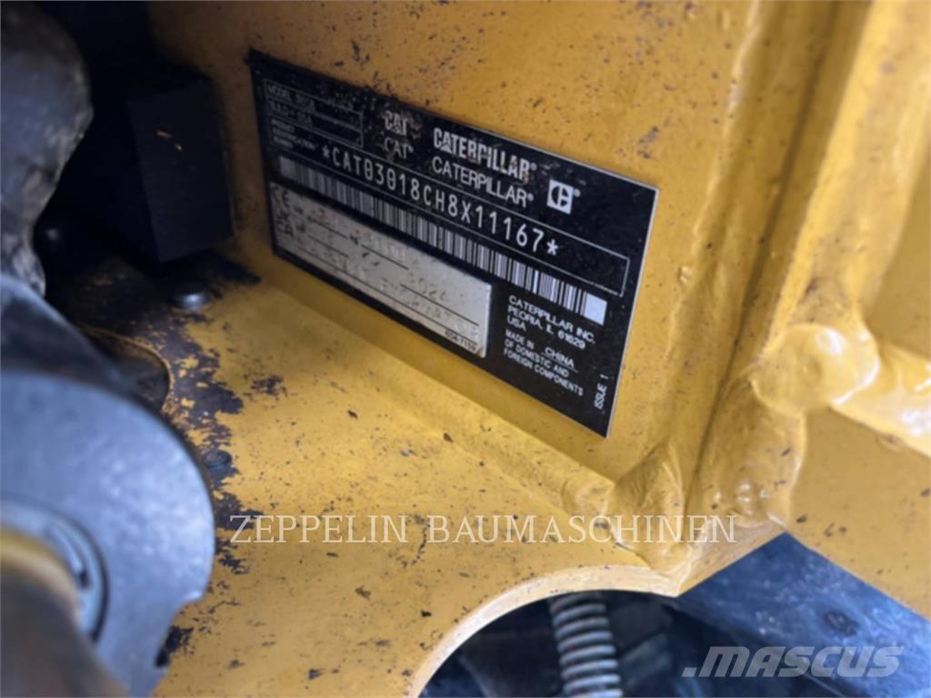 CAT 301.8-05A Vikšriniai ekskavatoriai