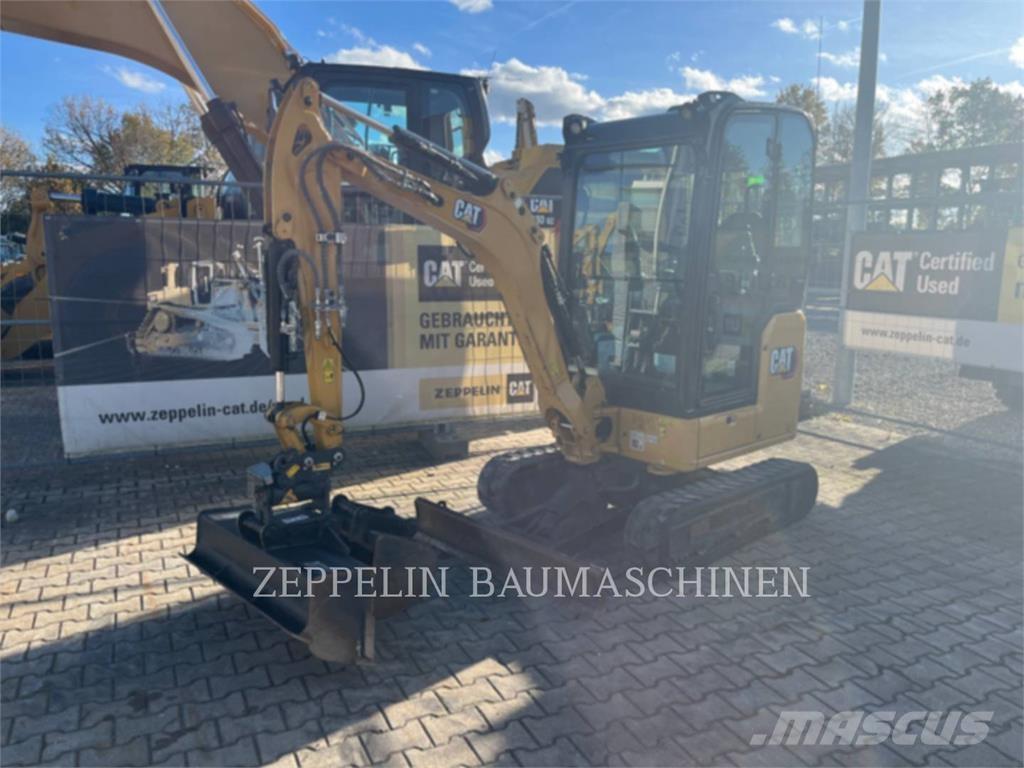 CAT 301.8-05A Vikšriniai ekskavatoriai