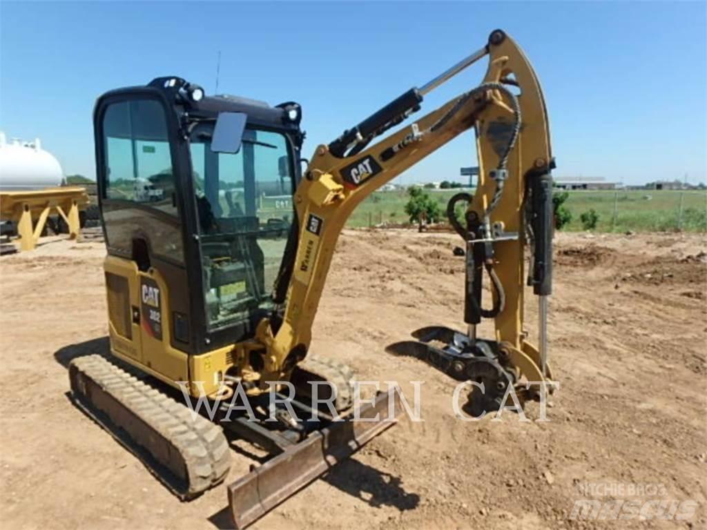 CAT 302 Vikšriniai ekskavatoriai