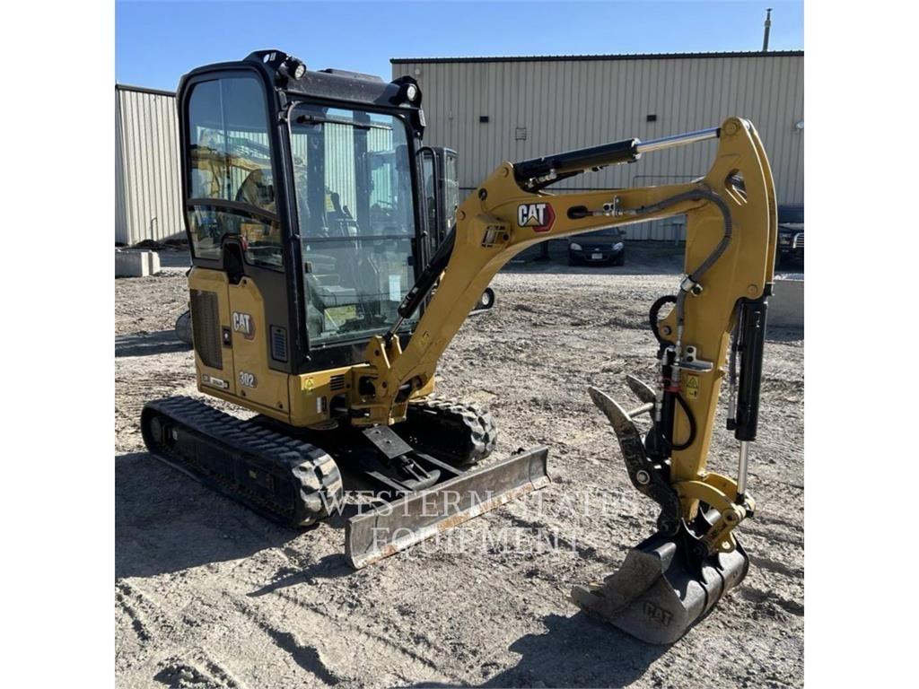 CAT 302 Vikšriniai ekskavatoriai