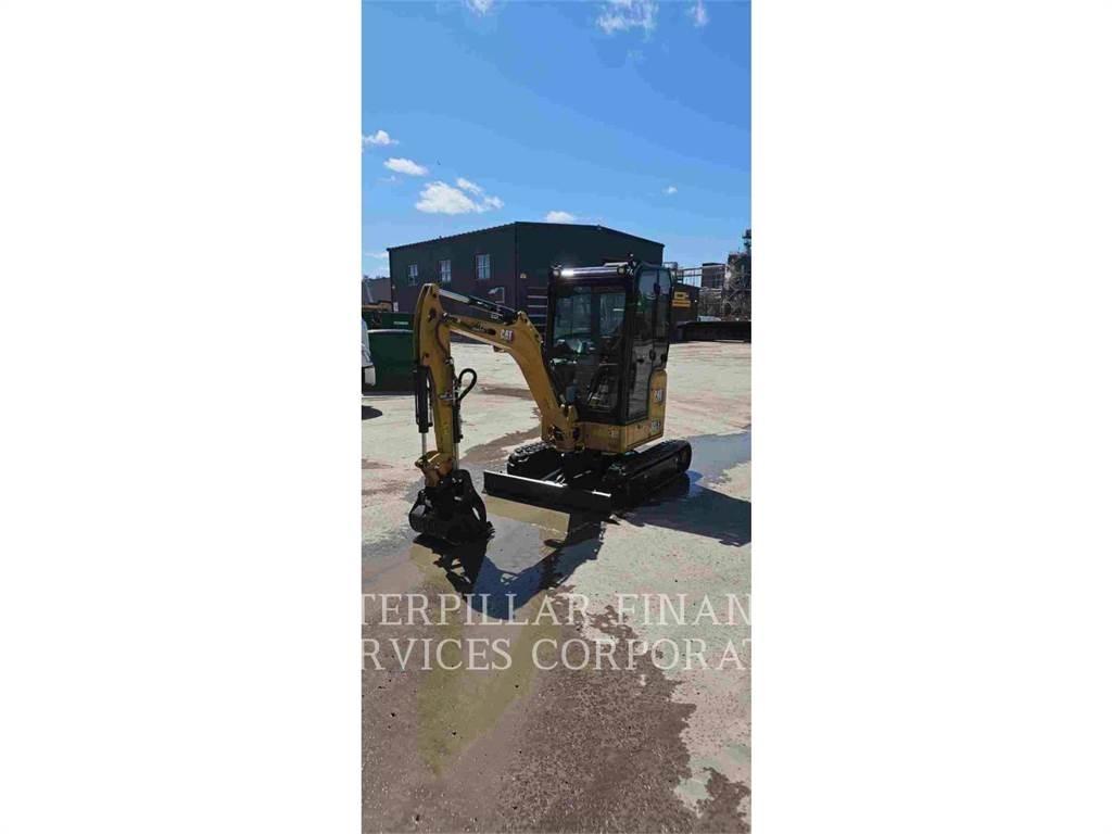 CAT 302 05A CR Vikšriniai ekskavatoriai