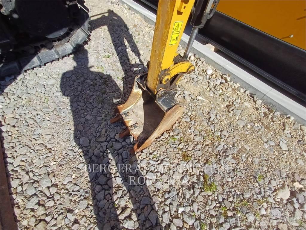 CAT 302-05CR Vikšriniai ekskavatoriai