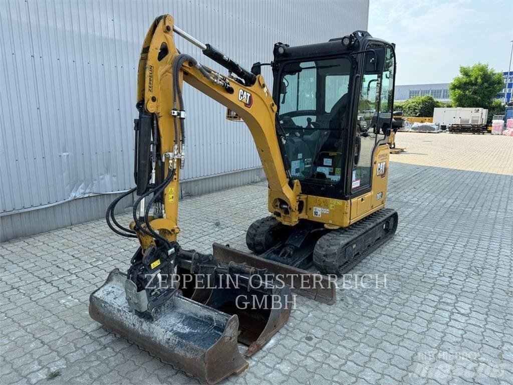CAT 302-05CR Vikšriniai ekskavatoriai