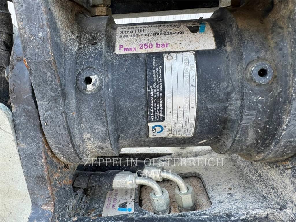 CAT 302-05CR Vikšriniai ekskavatoriai