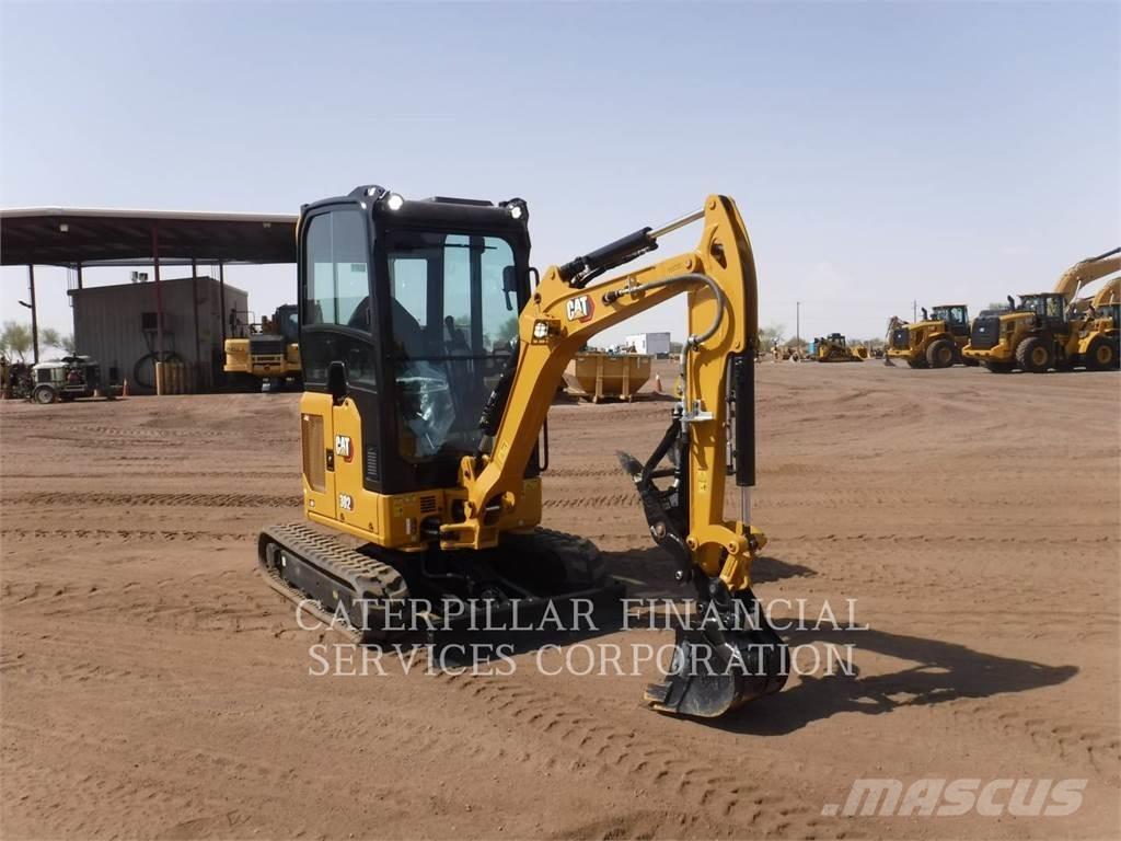 CAT 302-05CR Vikšriniai ekskavatoriai