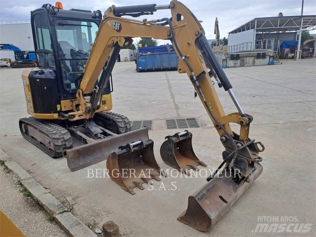 CAT 302.7 Vikšriniai ekskavatoriai