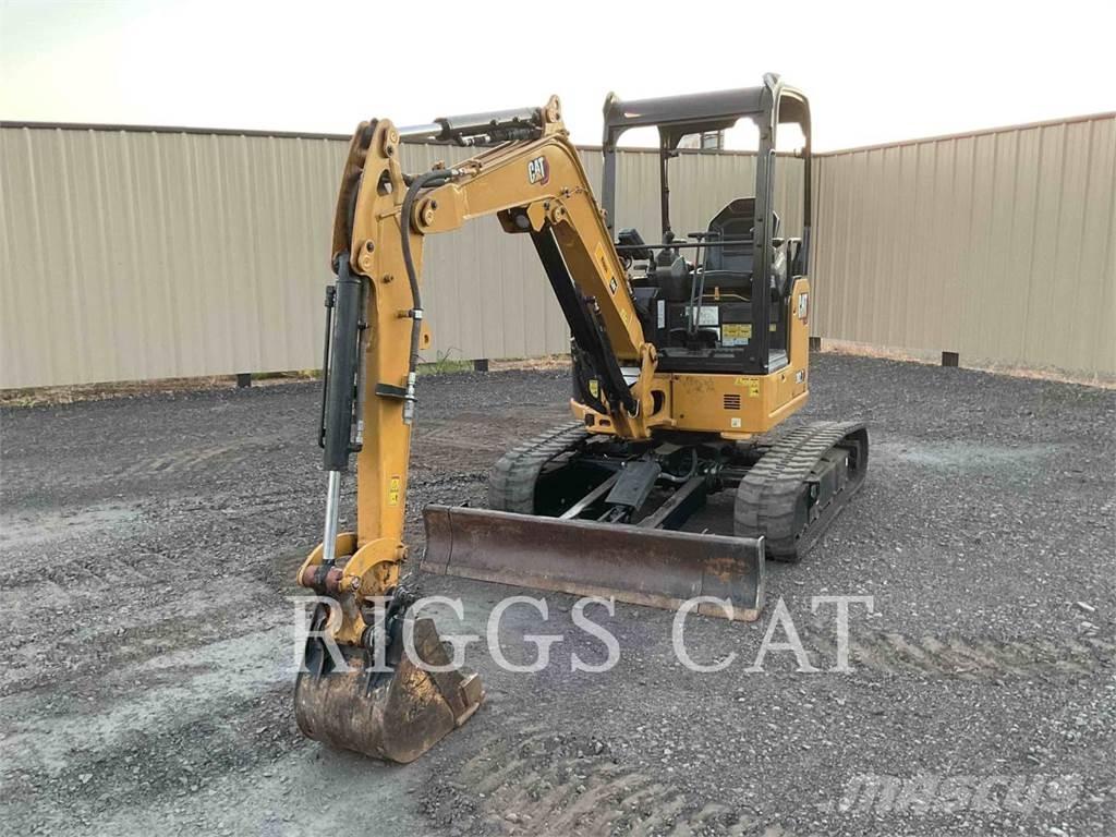 CAT 302.7 Vikšriniai ekskavatoriai