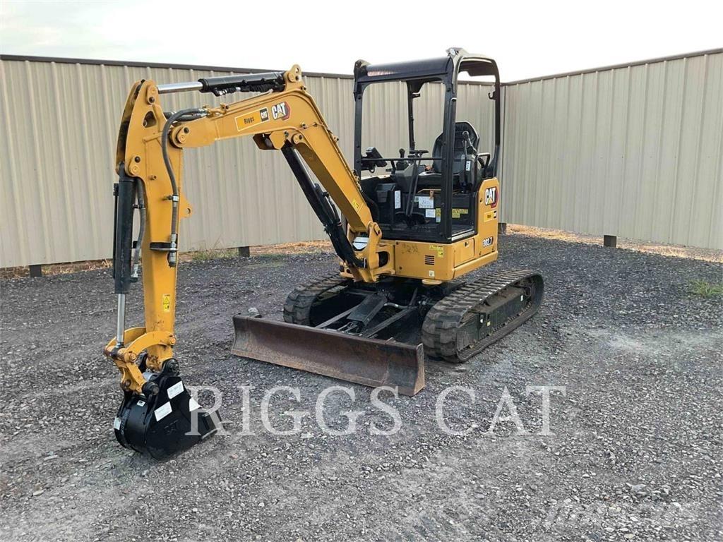 CAT 302.7 Vikšriniai ekskavatoriai