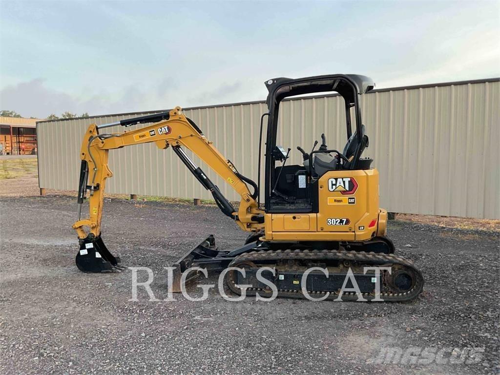 CAT 302.7 Vikšriniai ekskavatoriai