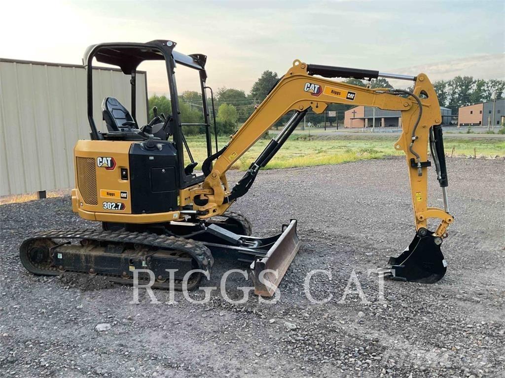 CAT 302.7 Vikšriniai ekskavatoriai