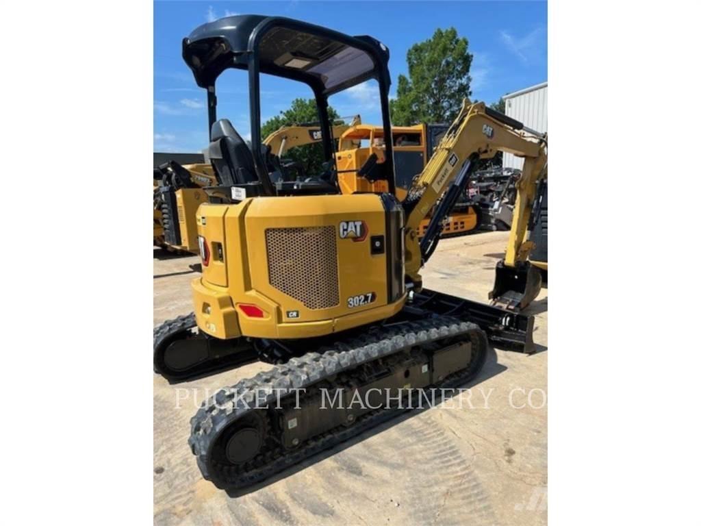 CAT 302.7-07CR Vikšriniai ekskavatoriai