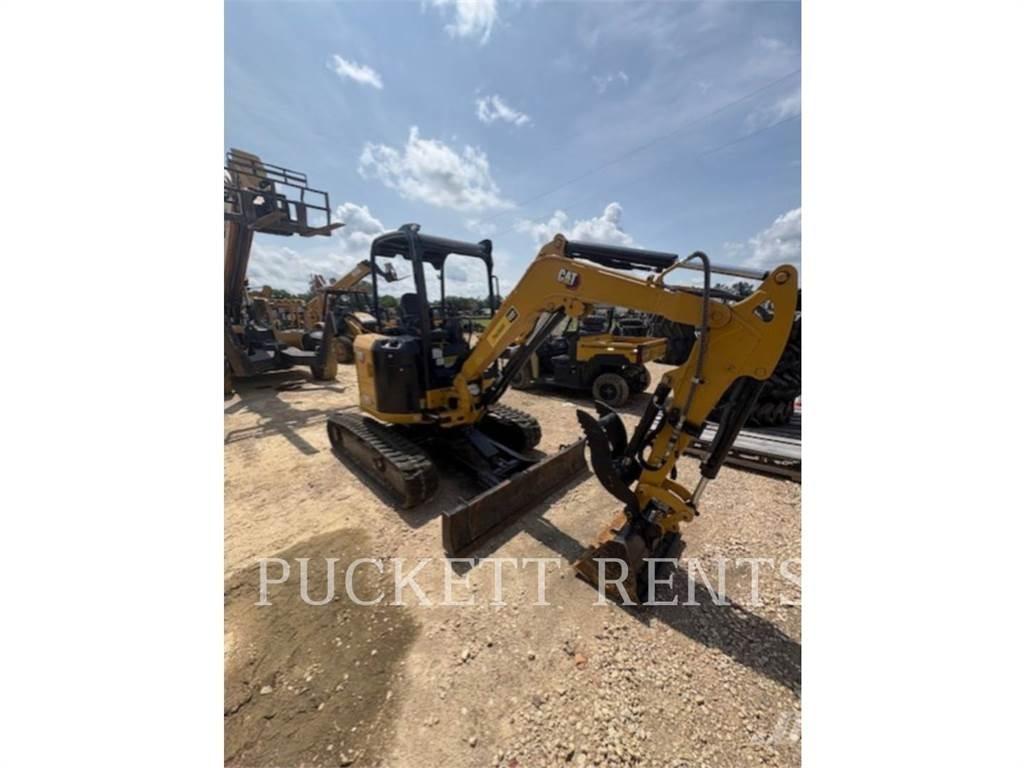 CAT 302.7-07CR Vikšriniai ekskavatoriai